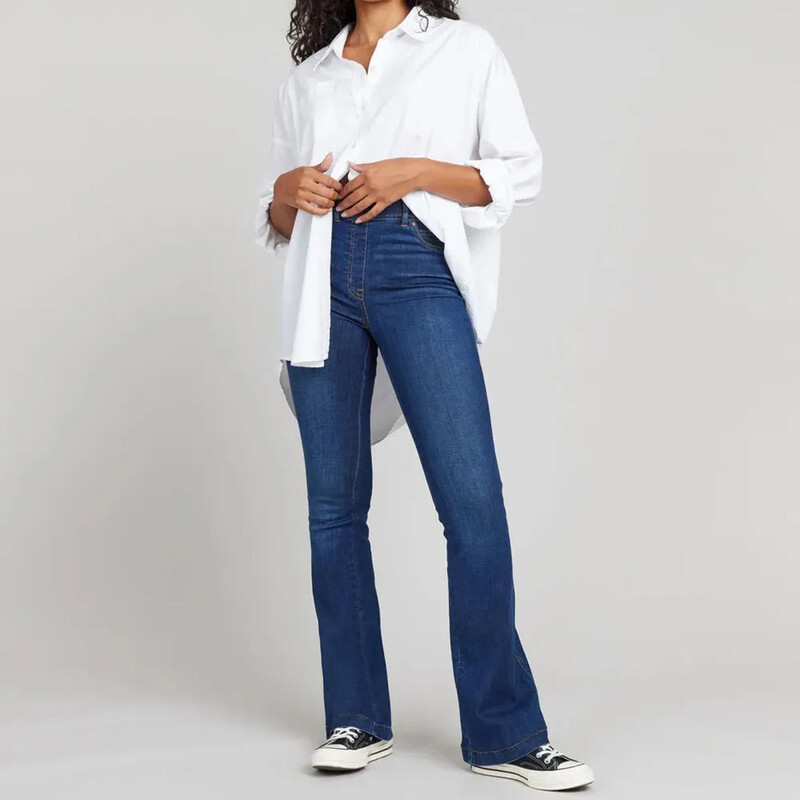 Naiste teksad Moodsad teksad Stretch Flare teksad Tõmbavad teksapüksid Tavalised teksad kõrge vöökohaga