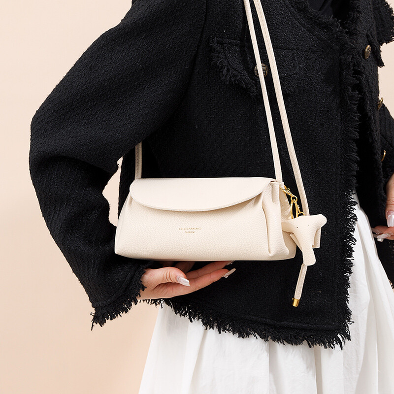 Moodne peen ostukott PU-nahast retro vabaaja naiste kandekott Uus naiste nahast ühevärviline käekott naistele