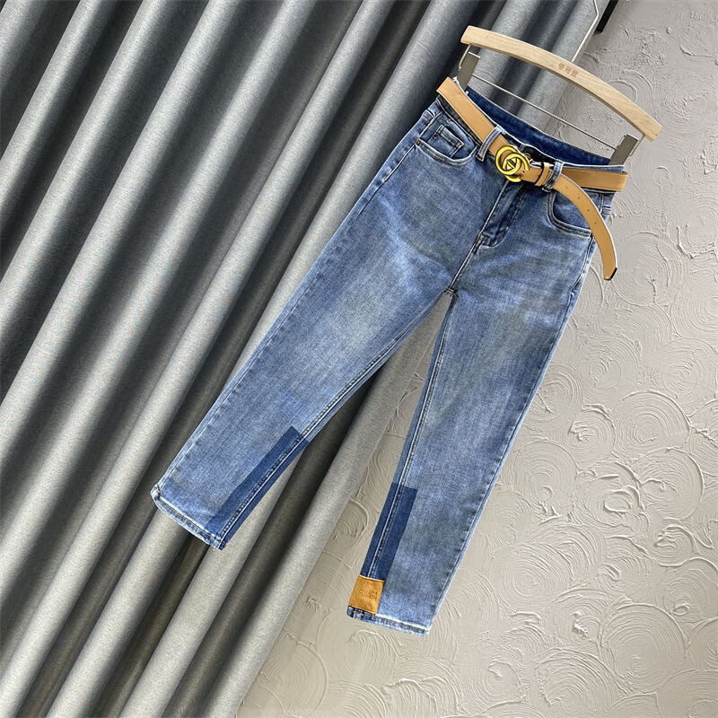 Svijetloplave traper kratke hlače za jesen za žene visokog struka koje izgledaju usko Svestrane ravne hlače u boji blokirane