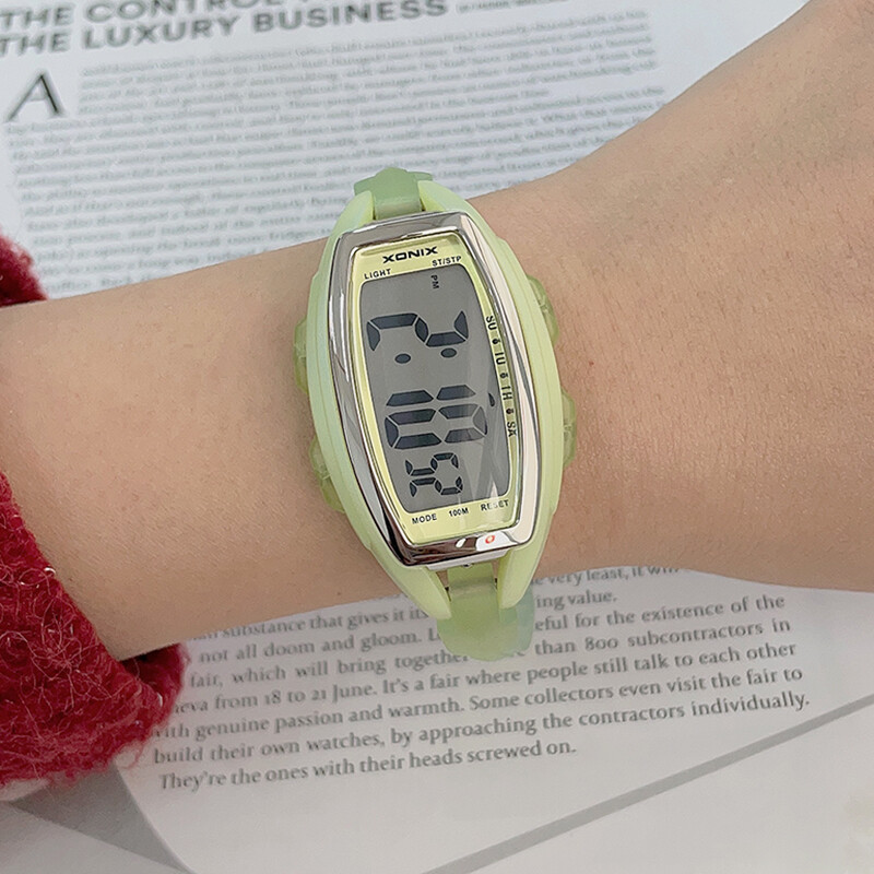 XONIX Ženski višenamjenski personalizirani studentski noćni sjaj Vodootporni studentski plivački budilica Elektronički sat LE