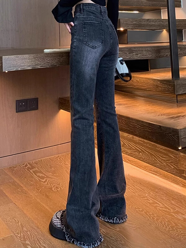 Naiste kõrge vöökohaga disainer Denim Bell Bottom Teksad Lady Trashy Y2k 2000s Flare Püksid Tüdrukud Sinised Must Hallid Punk Boot Cut püksid