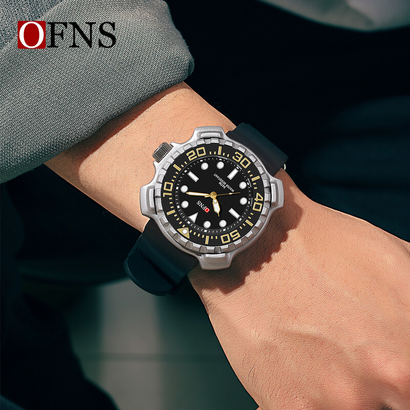 Sanda 1301 Ceas de cuarț Ceas de bărbați Tendință de modă din silicon Ceas de cuarț electronic simplu, rezistent la apă.