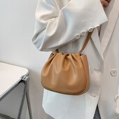 Cloud Fold Sling õlakotid Reguleeritav PU-nahast suure mahutavusega messenger-kott Sobiv kandekott Kolledži üliõpilane