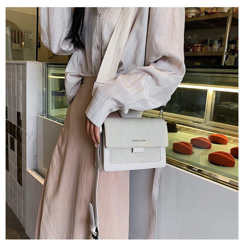 2022. aasta naiste kott Trend Crossbody kotid naistele õlakott Brändikotid Naiste klapiga õlakotid Lihtsad kotid Naiste rahakott käekotid
