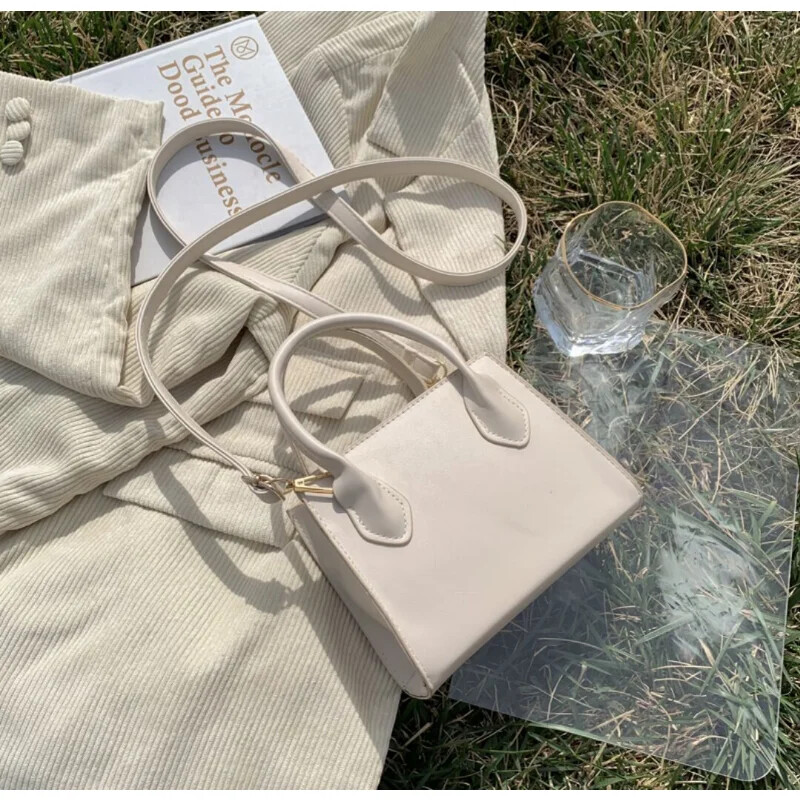 Väike kandiline kott Uus populaarne retro minikäekott Literary Crowds Õlakott naistele