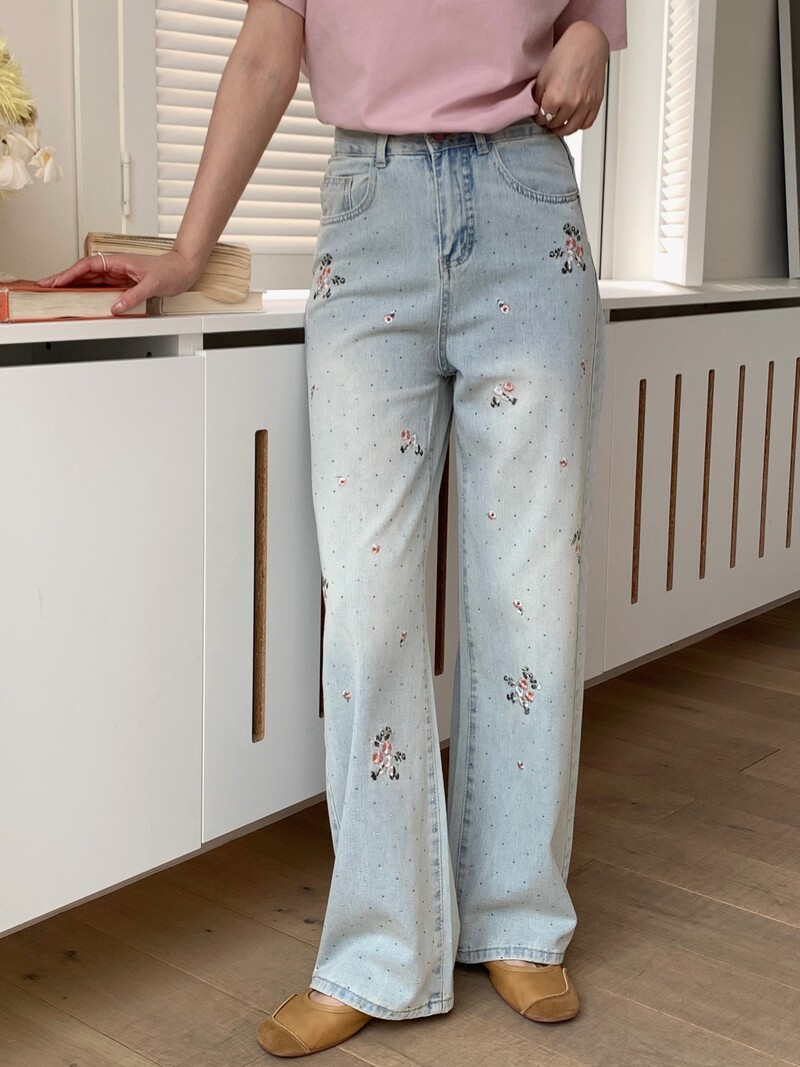 ZHISILAO Nove traperice s cvjetnim vezom Ženske vintage klasične traper hlače visokog struka Ulična odjeća proljeće ljeto 2024.