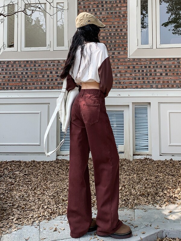 2023. aasta sügise ja talve telliskivipunane kõrge vöökoht, sirge jalg, laia säärega teksad Naiste avarad püksid, mis näitavad õhuke ja kõrge välimust