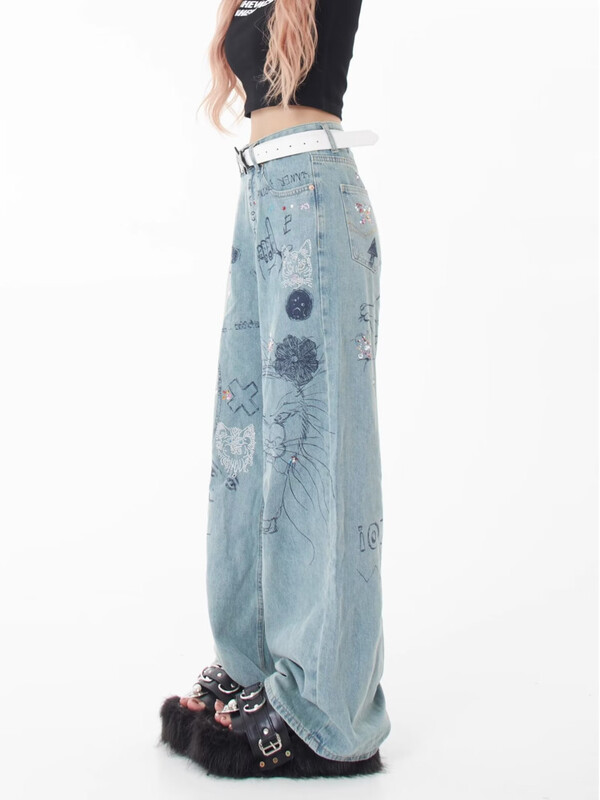 Пролетен и есенен сезон Нов малък пазарен дизайн Смислен принт Графити Прав барел Персонализирани дънки Дамски дънки