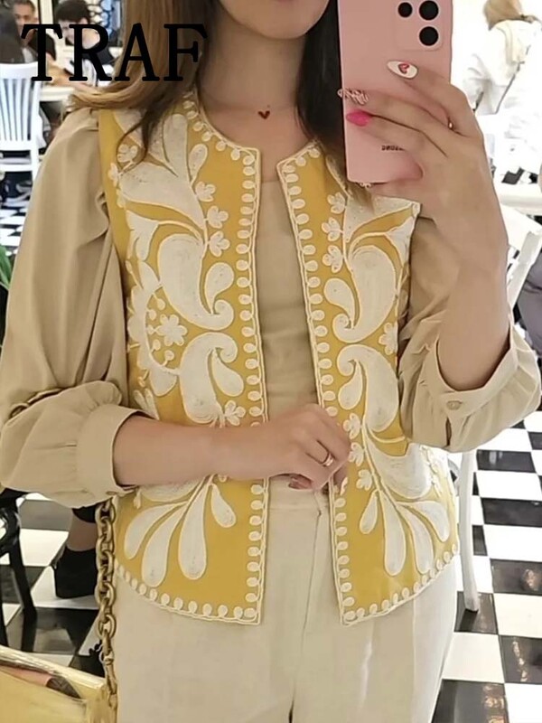 TRAF 2024 naiste vintage lilltikandiga lühike vestiga jakk Naiste rahvuslikus stiilis vestid naistele vabaaja šikkad vöötopid