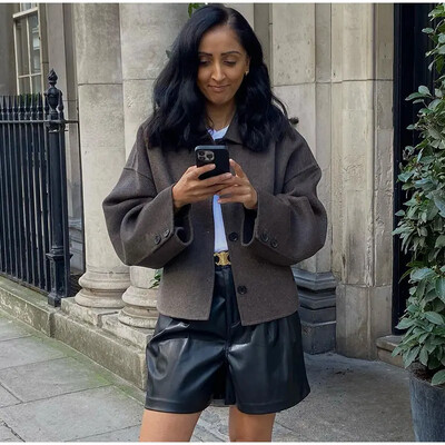 Vabaaja mood rev, pikkade varrukatega kärbitud mantel naiste elegantne soliidne üherealine jakk Sügistalvine šikk, soe tänavariietus