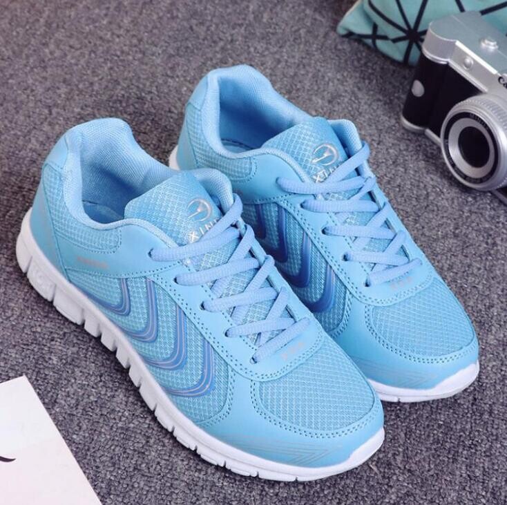 Tossud Naiste kingad Zapatillas Mujer hingav võrk Kerged naiste jalanõud vabaajajalatsid Naiste tossud platvormkingad