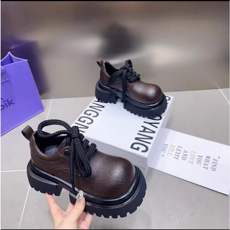 Jednobojne mokasine na srednju petu, s okruglim prstima, ležerne, popularne ženske cipele iz 2024., modne cipele s četvrtastom petom i vezicama, mokasine.