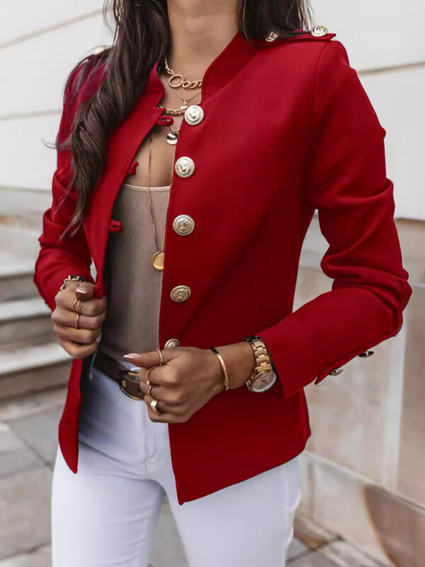 Naiste bleiserid 2024. aasta kevade moeuudised, pikkade varrukatega, kitsas rinnaga väike kostüüm, lühike jope, reisimiseks mõeldud pealismantlid