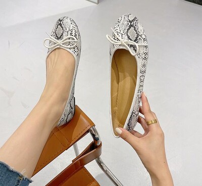 Svjetlucave srebrne ravne cipele s leptir-mašnom Ženske okrugle vrhove Karirane kožne mokasine sa šljokicama Balerinske cipele Ženske mokasine
