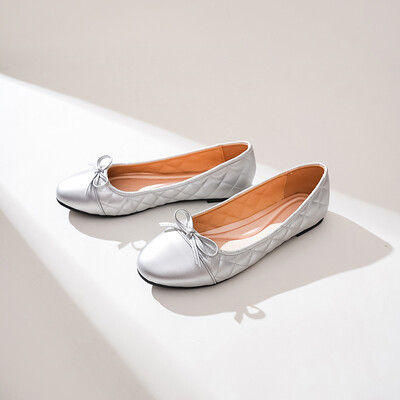 Svjetlucave srebrne ravne cipele s leptir-mašnom Ženske okrugle vrhove Karirane kožne mokasine sa šljokicama Balerinske cipele Ženske mokasine