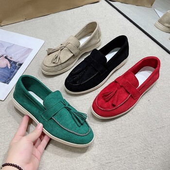 Νέα Suede Flat Παπούτσια Γυναικεία Loafers Walk Moccasin Metal Lock Φούντα Μαλακή σόλα Mules Αιτιώδης ολίσθηση στα παπούτσια Μονά παπούτσια