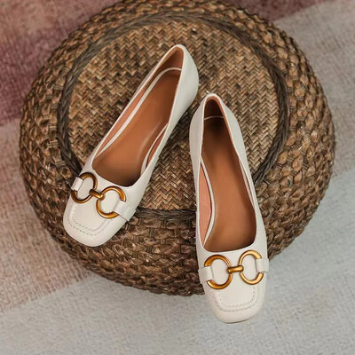 Retro naiste pätsid Kingad Prantsuse kandiline varvas Horsebit nahast kontorikarjäär Naistele libisevad madalad kontsad Kingapumbad