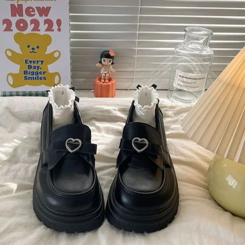 Naiste kõrged kontsad Mary Janes kingad Lolita kleit kingad Naiste sügiskingid Naiste disainer Kevad uued kõndimispumbad Zapatillad