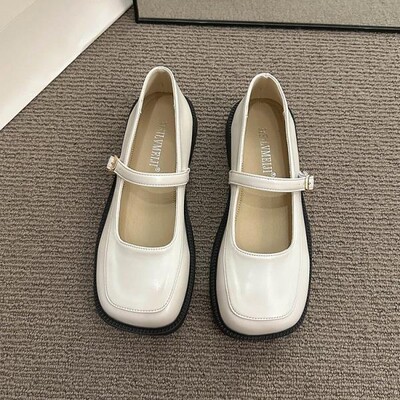 Naiste Derby jalatsid Sügis Modis Karusnahaga Naistejalatsid Vabaaja tossud, kandiline varvas, madal suu, nahk, sügis 2024 libisemine-