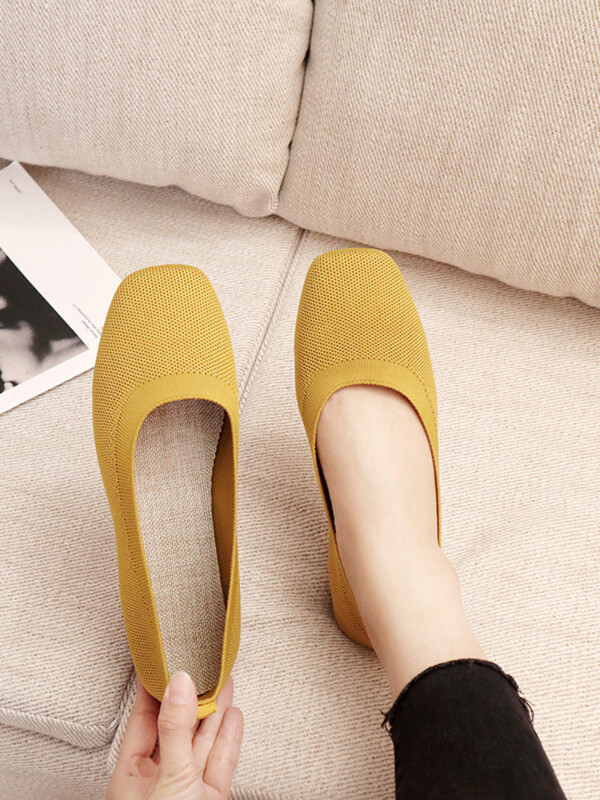 2024. aasta uued, silmkoelised, hingavad tossud, kerged naiste tossud, vabaajakingad, madala kontsaga madala kandilise varbaga zapatos