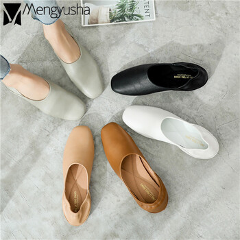 Ladies Flats νέες μπαλαρίνες από μαλακό δέρμα μοκασίνια slip πάνω σε ρετρό παπούτσια γιαγιά άνοιξη καλοκαίρι παπούτσια οδήγησης γυναίκα mules παντόφλες