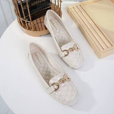 2024 Noua moda femeie cu vârful pătrat casual moale din piele moale pantofi desculți metal kawaii de lucru pantofi pantofi pentru femei