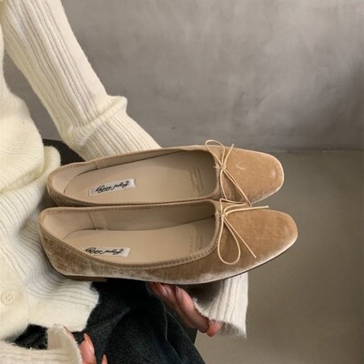 Novi stil Modne elegantne balerinke od baršuna Ženske luksuzne balerinke od velura Ženske retro plitke mokasine s mašnom i okruglim prstima