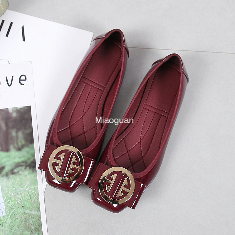 Dimensiune mare 43 Femei Moda Casual Flats Pantofi unici Cu vârful pătrat Mocasini din piele PU Femei Ballet Fete Drăguț Auriu Confortabil