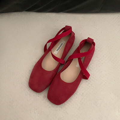 Nove baletne cipele za proljeće ljeto 2024. Ženske cipele Retro cipele Mary Jane s četvrtastim prstima s plitkim ustima Nove ženske mokasine s križem