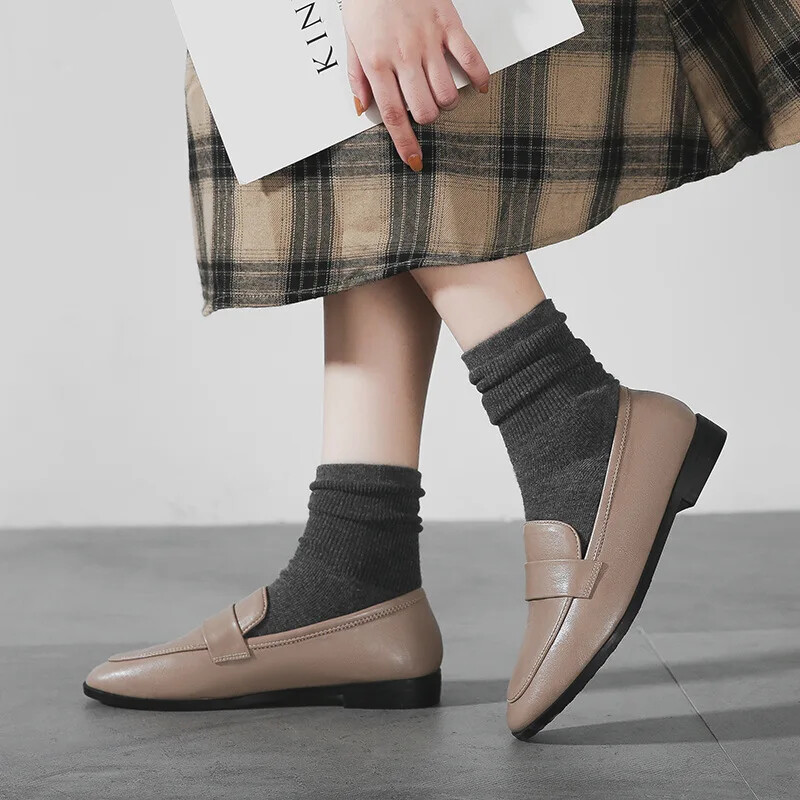 Ženske kožne cipele u retro britanskom stilu Jesenske ravne ležerne natikače Modne natikače s okruglim prstima Uredske radne cipele Zapatillas Mujer