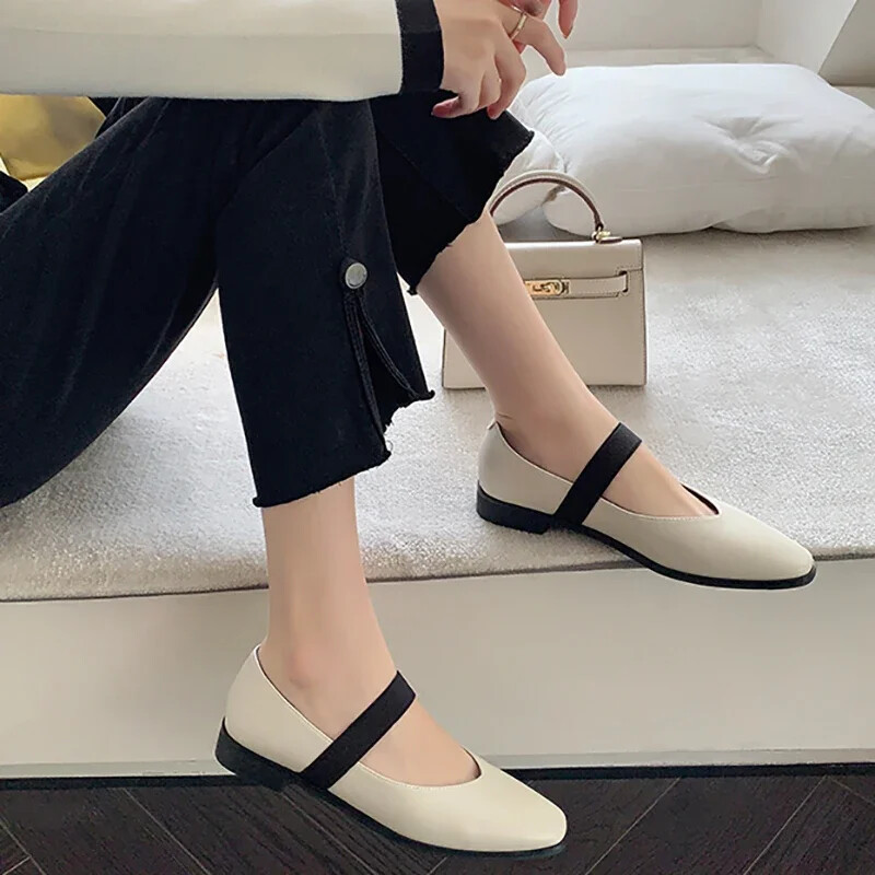 Sügiseslikud luksuslikud naiste balletikingad Moodsad madalad libisevad naiste elegantsed lamedad Mary Jane'i kingad