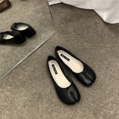 Pantofi Tabi Ninja în stil japonez pentru femei Pantofi confortabili din piele Mocasini cu vârful copitei despicați Mocasini pentru femei Pantofi balerină