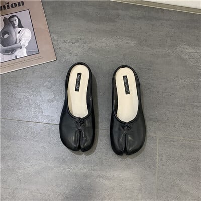 Pantofi Tabi Ninja în stil japonez pentru femei Pantofi confortabili din piele Mocasini cu vârful copitei despicați Mocasini pentru femei Pantofi balerină