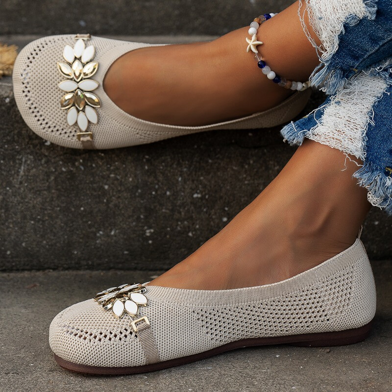 Naiste 2023. aasta jalatsid, kvaliteetsed kevadised ja sügisesed naiste tasapinnalised võrkriie, metallist kaunistusega madala suuga kingad naistele