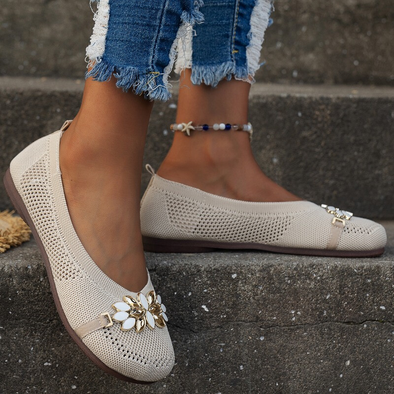 Naiste 2023. aasta jalatsid, kvaliteetsed kevadised ja sügisesed naiste tasapinnalised võrkriie, metallist kaunistusega madala suuga kingad naistele