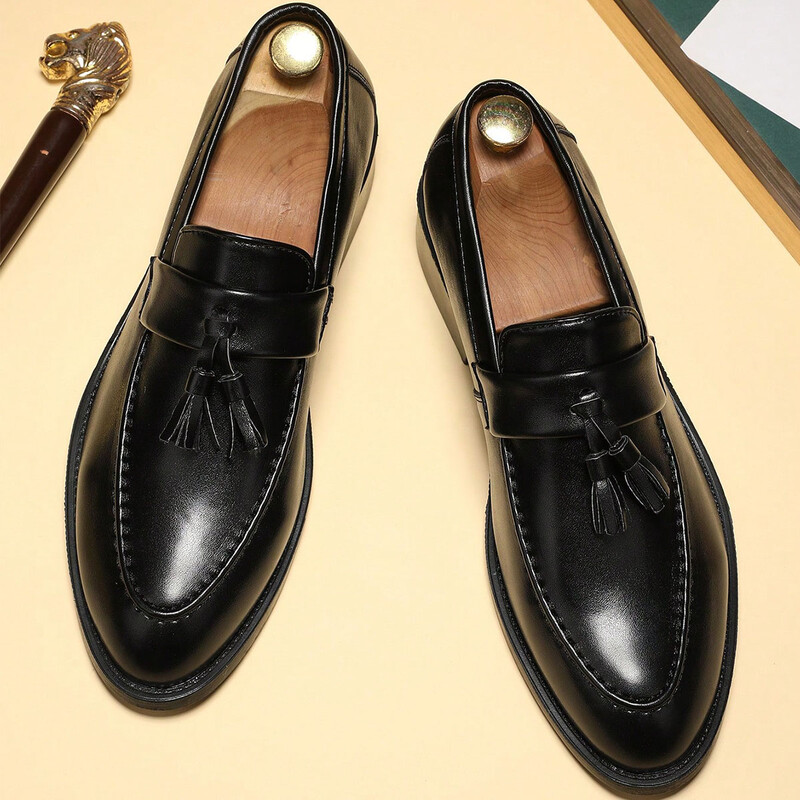 Ανδρικά παπούτσια Casual Breathable Desianer Leather LoafersΕπιχειρηματικά παπούτσια γραφείου για άνδρες που οδηγούν μοκασίνια Άνετη φούντα Εμπορίου