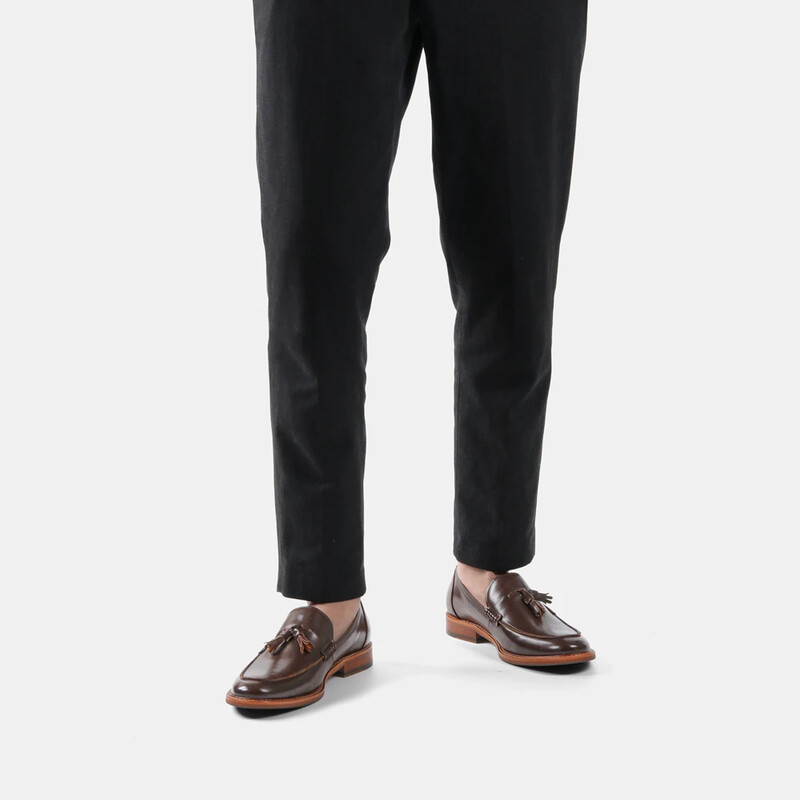 Ameerika stiilis meeste vabaajajalatsid Mugav mood Luksuslikud jalanõud Meeste nahkkingad#Al701