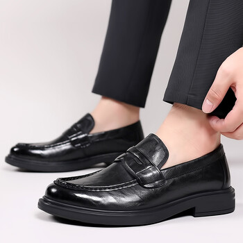 Ιταλικά υψηλής ποιότητας δερμάτινα slip-on παπούτσια Ανδρικό επαγγελματικό φόρεμα τετράγωνο βρετανικό slip-on επίσημο casual loafer παπούτσια γάμου Οξφόρδης