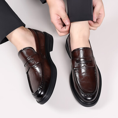 Pantofi cu slip-on din piele italiană de ultimă generație Rochie de afaceri pentru bărbați cu vârful pătrat Mocasnic casual formal britanic cu slip-on Pantofi Oxford de nuntă