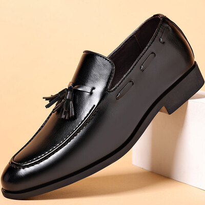 Pantofi bărbați pentru petrecere de nuntă Pantofi de rochie stil de designer pentru bărbați Pantofi de afaceri ocazional nou-nouț Pantofi din piele pentru îndemânare