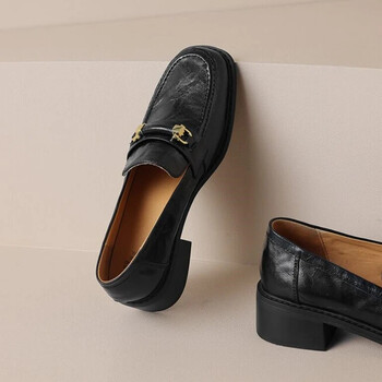 BRANGDY Hot Selling Loafers Γυναικεία τετράγωνα δάχτυλα Νέα γνήσια δερμάτινα γυναικεία παπούτσια slip-on Vintage πόρπη Κλασικά παπούτσια άνοιξη Γυναικεία παπούτσια