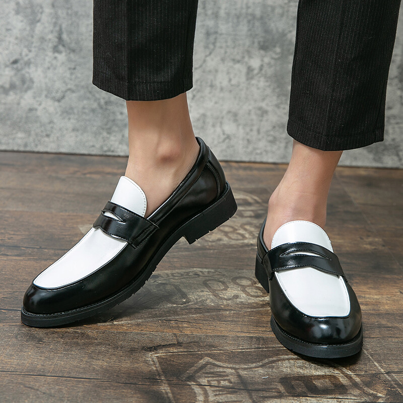 Nove dizajnerske muške dvobojne patchwork navlake s džentlmenskim vjenčanicama Cipele za povratak kući Ravne cipele Ležerne mokasine Zapatos Hombre