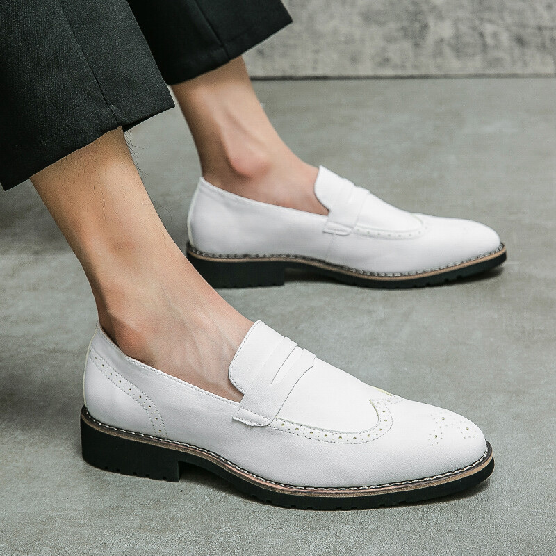 Britanic la modă Gentleman ascuțit pantofi din piele Oxford Brogue Bărbați Mocasini casual Încălțăminte de rochie formală Sapatos Tenis Masculino