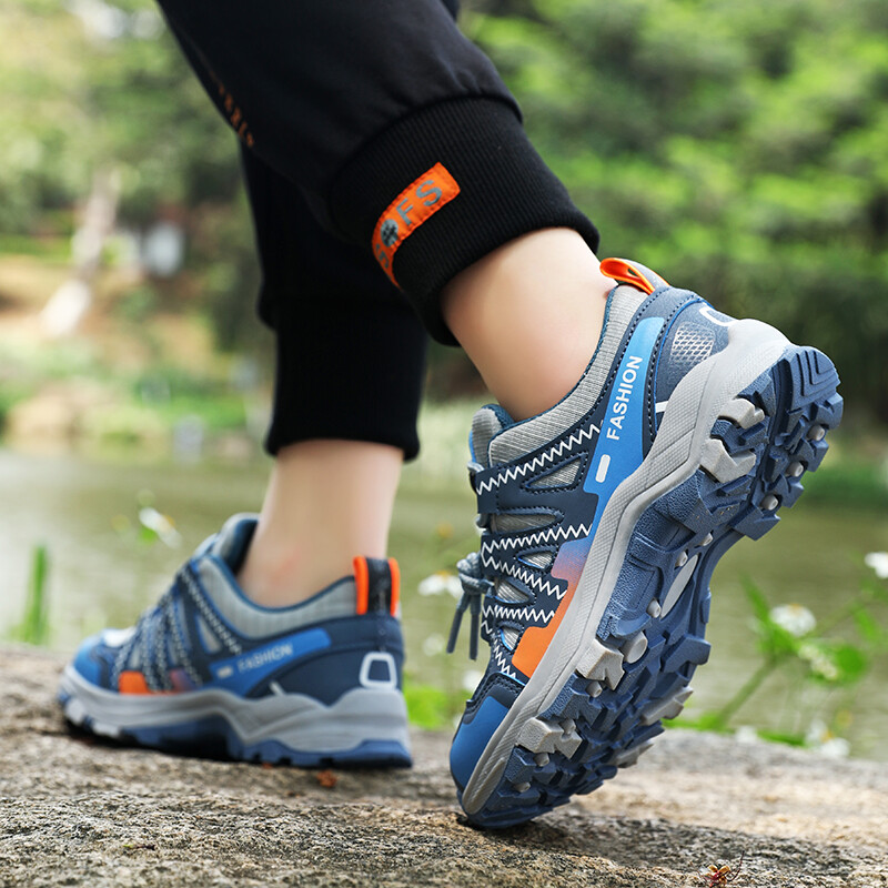 Uued libisemisvastased teismeliste matkajalatsid suvised laste spordijalatsid Moodsad tossud poistele mõeldud matkajalatsid