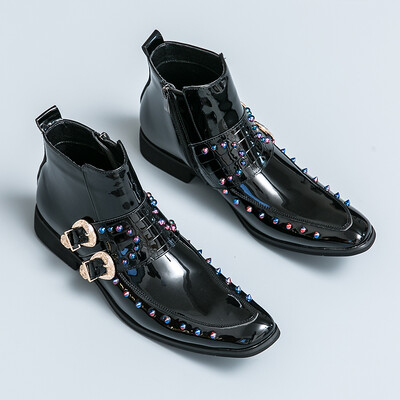 Botine noi pentru bărbați, ascuțite, aurii, cu nituri negru, Chelsea, cu curele de călugăr, de designer britanic, tendințe, pantofi punk rock