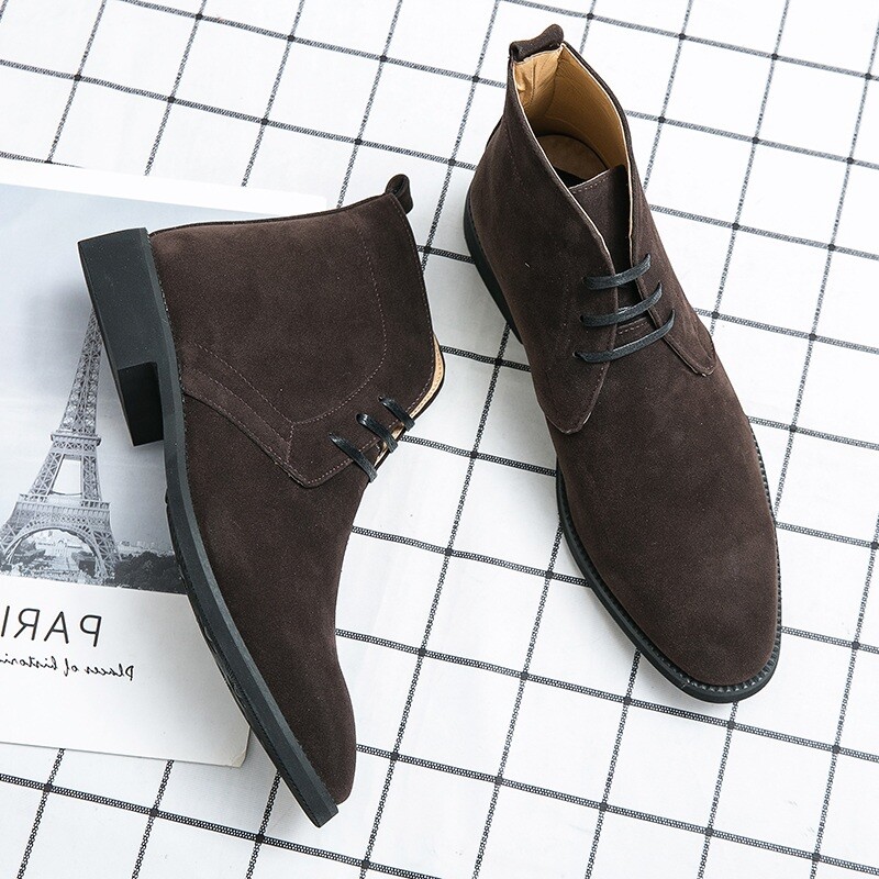 Зимни нови мъжки чаровни велурени кожени ботуши Челси Британски мъжки заострени високи обувки с дантела Марка черни кафяви обувки