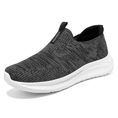 Noi pantofi sport ușori și respirabili pentru pantofi pentru bărbați în sezonul de primăvară și toamnă 2024, pantofi de drumeție cu un pas