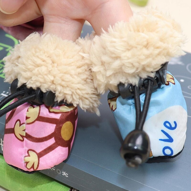 4TK Koerajalatsid Talvised Väga soojad puuvillased kingad Libisemisvastased koerasaapad Koerad Käpakaitsed Kutsikajalatsid Lemmikloomatoode Koeratarvikud