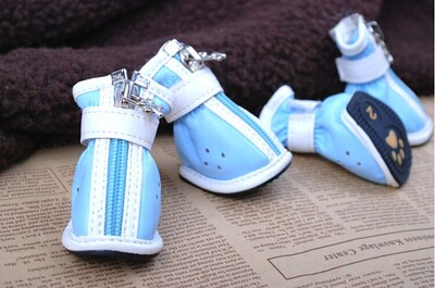 Fierbinte și cele mai populare cizme anti-alunecare pentru animale de companie PU pantofi impermeabili pentru animale de companie Ghete impermeabile de ploaie pisică câine pantofi mari pentru animale de companie impermeabile