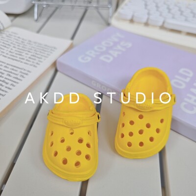 Korea Ins Pet Cats and Dogs Mini Cave παπούτσια Χαριτωμένα παιχνίδια Παντόφλες φωτογραφιών στηρίγματα Κρεμαστά διακοσμητικά σκυλιά Αξεσουάρ για κατοικίδια